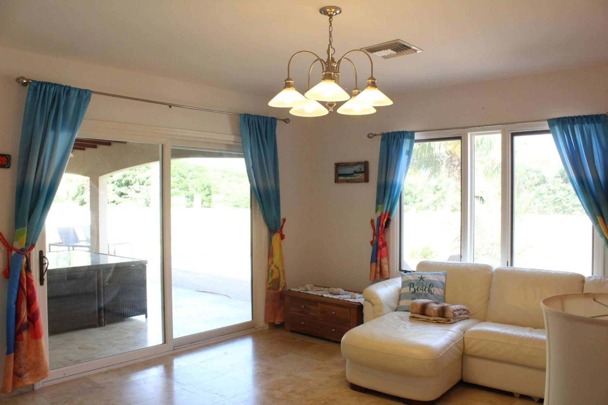 Opal Villa Noord Luaran gambar